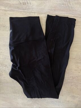 Black Lululemon Align Leggings